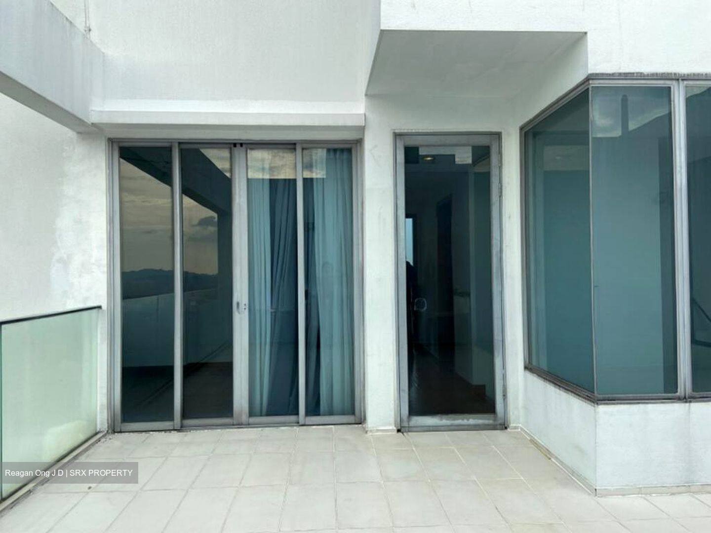 Centro Residences (D20), Condominium #516100141